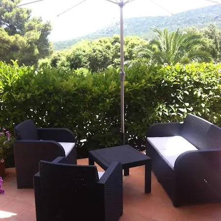 Portigliolo T3 A 100 M De La Plage, 4 Pers * Belvedere-Campomoro